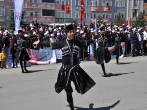 Kars'ta 19 Mayıs Coşkusu