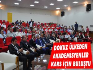 Akademisyenler Kars için Kars'ta buluştu