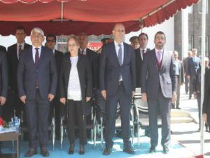 KAÜ Rektörü Sami Özcan'ın 23 Nisan Mesajı