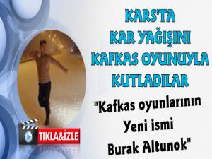 Karsta gençlerin kar keyfi