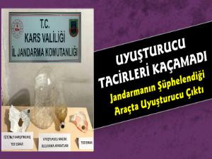 Kars'ta Park Halindeki Araçta Uyuşturucu Ele Geçirildi