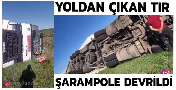 Tır Yoldan Çıkarak Devrildi