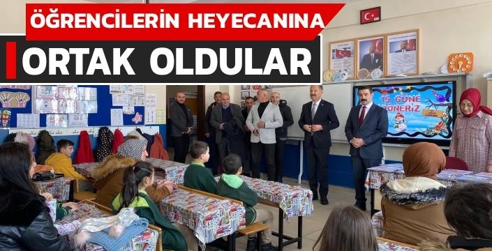 Arpaçay Kaymakamı Akköz, Öğrencilerin Karne Sevincine Ortak Oldu