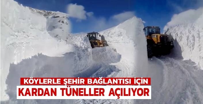 Kars’ta Kar Tünelleri Oluştu: Köy Yolları Metrelerce Karla Kaplandı