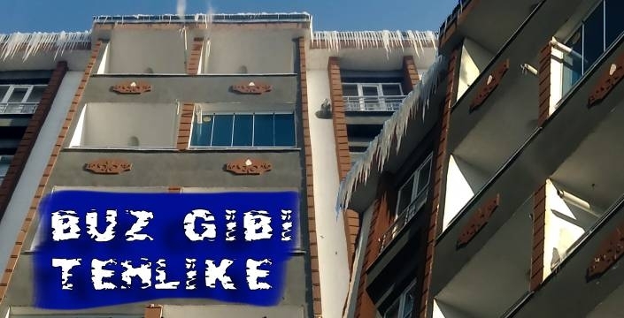 Çatılardaki Buz Sarkıtları ve Kar Birikintileri Risk Oluşturuyor